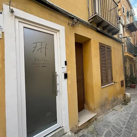 Lägenhet Foder'house Design Agrigento